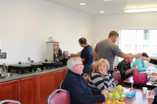 Ponderosa Motel image 2